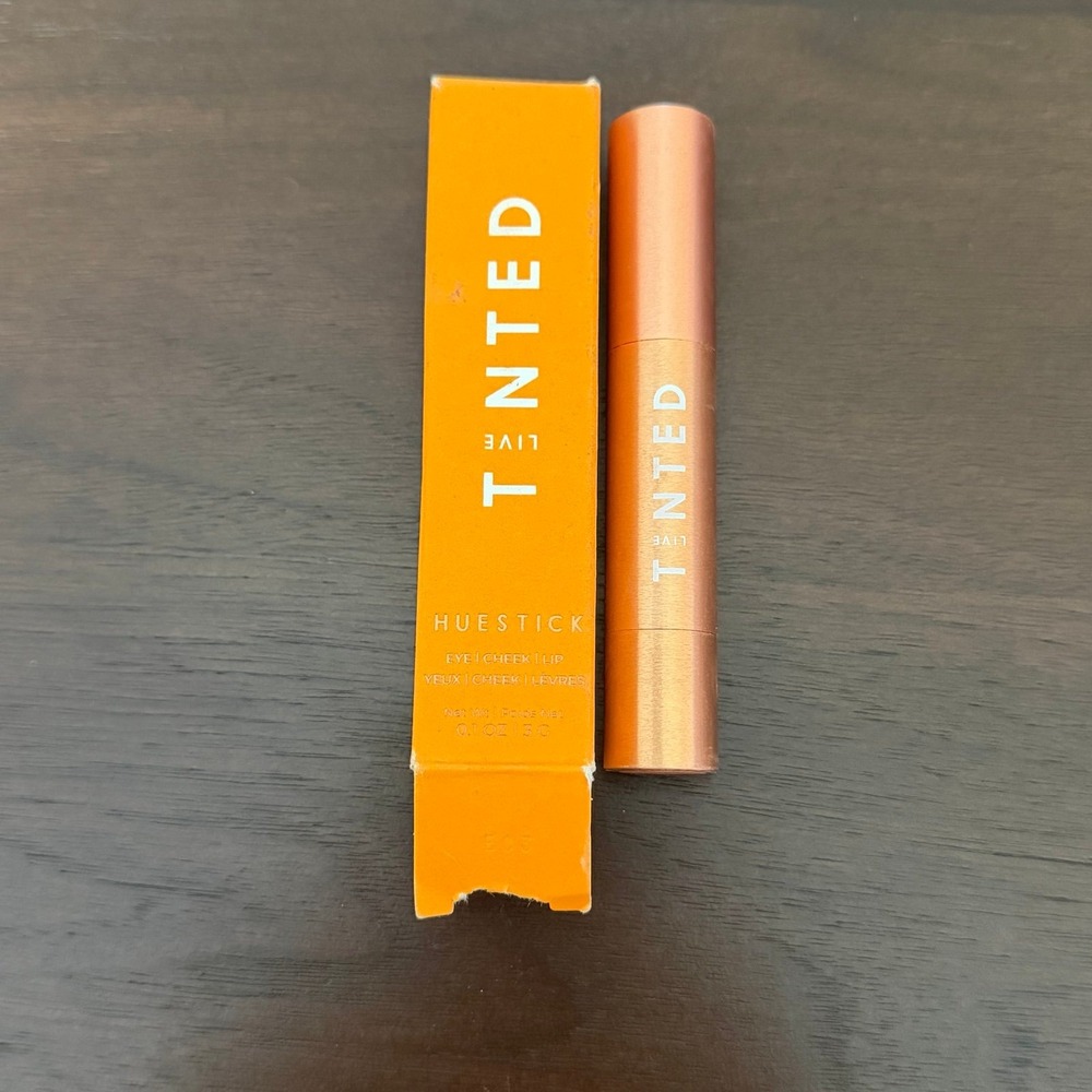 New Live Tinted Huestick Eye Cheek Lip Rise